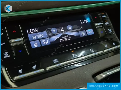 HYUNDAI GRANDEUR PREMIUM