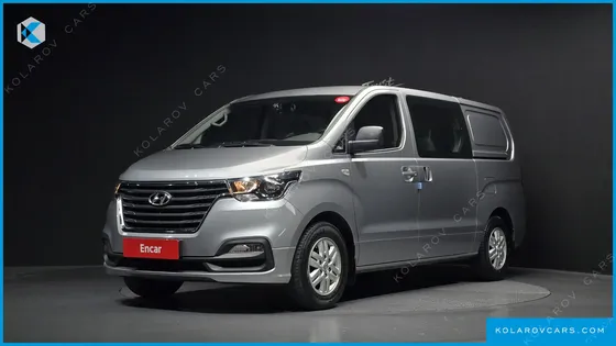 HYUNDAI STAREX VAN 5-SEATER