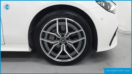 MERCEDES E-CLASS E300D 4MATIC COUPE