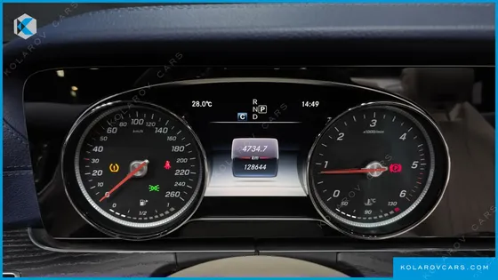 MERCEDES E-CLASS E220D CABRIOLET