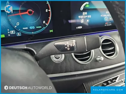 MERCEDES E-CLASS E220D 4MATIC AMG LINE
