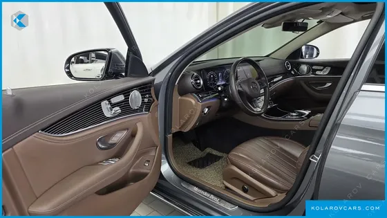 MERCEDES E-CLASS E400 4MATIC EXCLUSIVE
