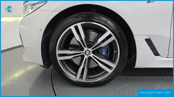 BMW GRAN TURISMO (GT) 630I XDRIVE M SPORT
