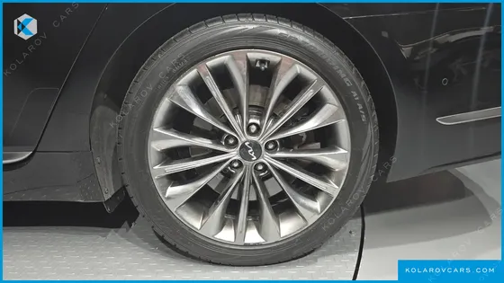 KIA K9 3.3 T-GDI AWD