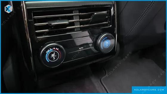 LAND ROVER RANGE ROVER SPORT P635 SV EDITION 2