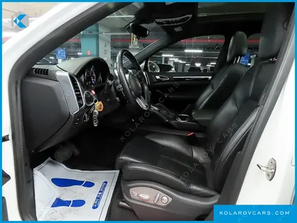 PORSCHE CAYENNE 3.0 DIESEL PLATIUM EDITION