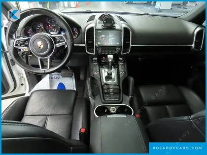 PORSCHE CAYENNE 3.0 DIESEL PLATIUM EDITION