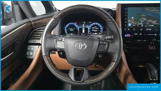 TOYOTA ALPHARD 2.5 HEV EXECUTIVE AWD