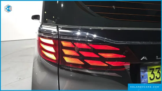 TOYOTA ALPHARD 2.5 HEV EXECUTIVE AWD