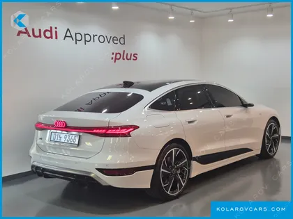 AUDI A6 E-TRON PERFORMANCE S LINE