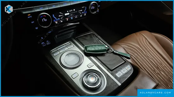 GENESIS G80 GASOLINE 2.5 TURBO 2WD