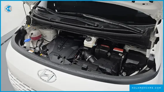 HYUNDAI STARIA DISABILITY SUPPORT CAR