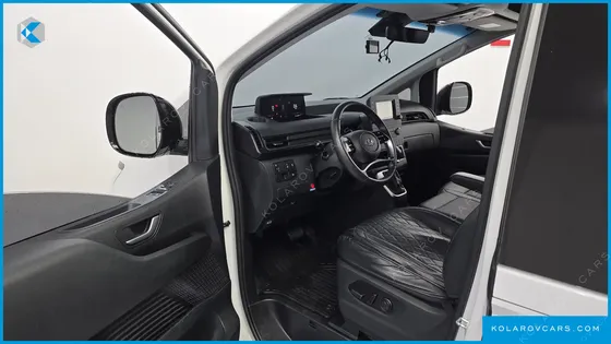 HYUNDAI STARIA DISABILITY SUPPORT CAR