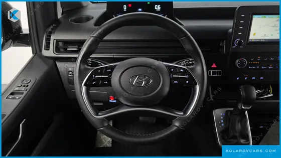 HYUNDAI STARIA DISABILITY SUPPORT CAR