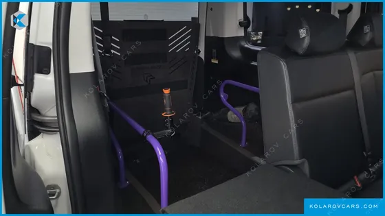 HYUNDAI STARIA DISABILITY SUPPORT CAR