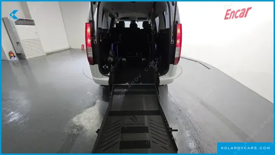 HYUNDAI STARIA DISABILITY SUPPORT CAR