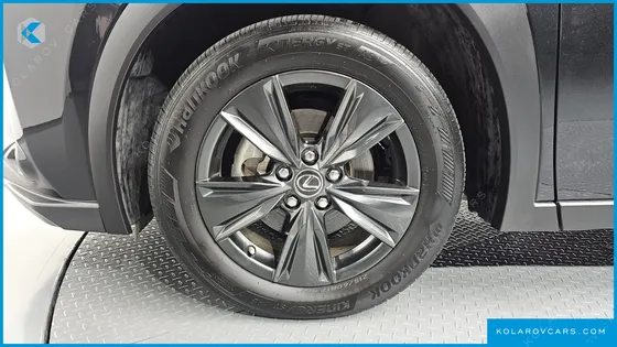 LEXUS UX 2.0 2WD