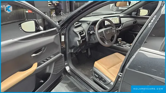 LEXUS UX 2.0 2WD
