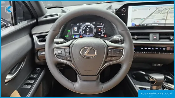 LEXUS UX 2.0 2WD