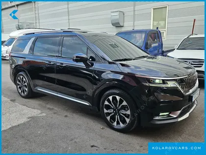KIA CARNIVAL 9-SEATER NOBLESSE