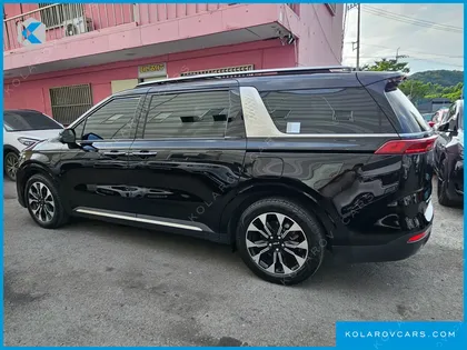 KIA CARNIVAL 9-SEATER NOBLESSE