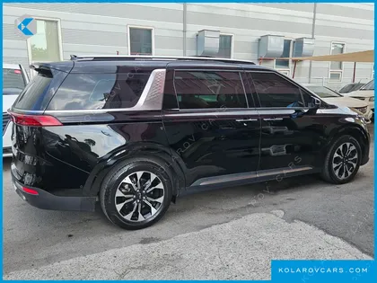 KIA CARNIVAL 9-SEATER NOBLESSE