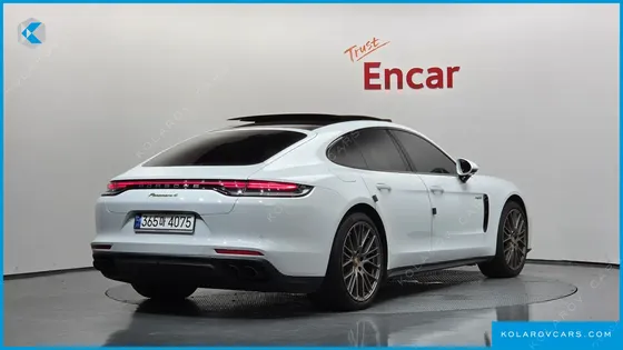 PORSCHE PANAMERA 2.9 AWD E-HYBRID PLATINUM EDITION