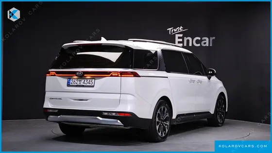 KIA CARNIVAL 9-SEATER SIGNATURE