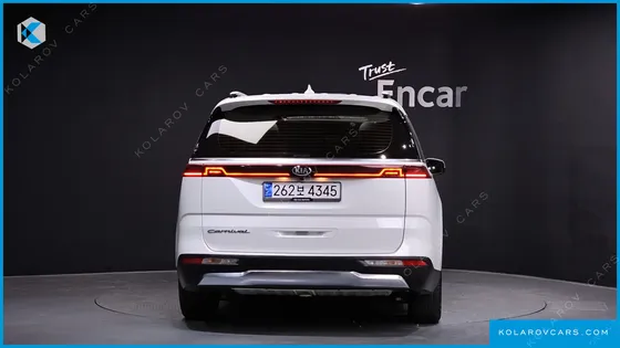 KIA CARNIVAL 9-SEATER SIGNATURE