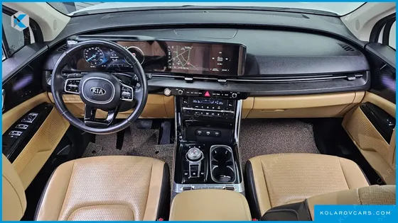 KIA CARNIVAL 9-SEATER SIGNATURE