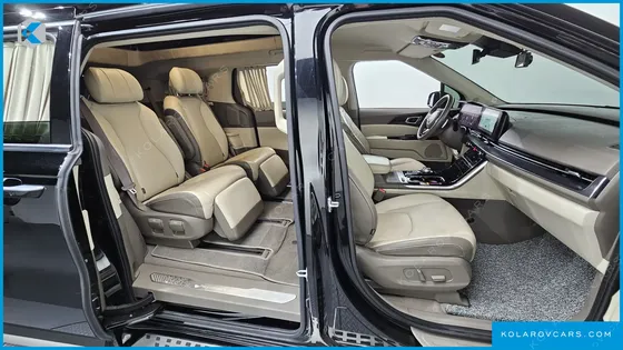 KIA CARNIVAL GASOLINE 7-SEATER HI-LIMOUSINE