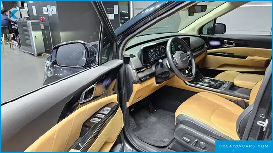 KIA CARNIVAL 9-SEATER SIGNATURE