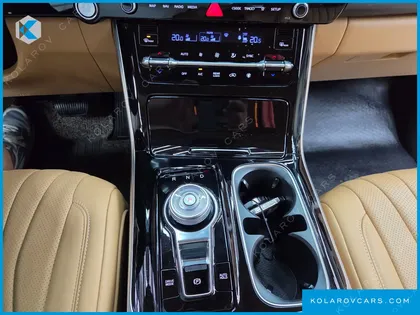 KIA CARNIVAL 9-SEATER HI-LIMOUSINE(SPECIAL VEHICLE)