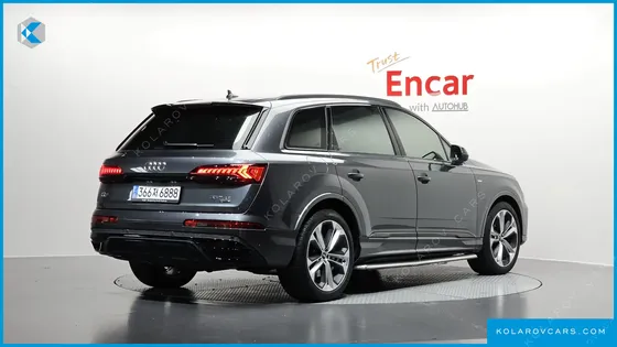 AUDI Q7 55 TFSI QUATTRO PREMIUM