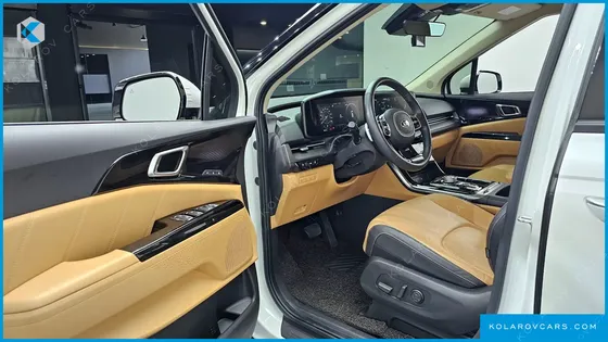 KIA CARNIVAL 9-SEATER SIGNATURE
