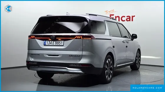 KIA CARNIVAL 7-SEATER SIGNATURE