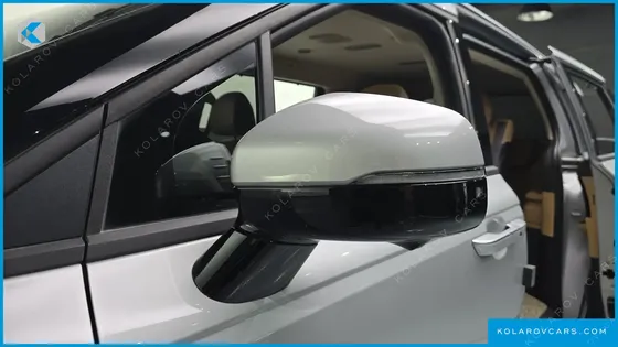 KIA CARNIVAL 7-SEATER SIGNATURE