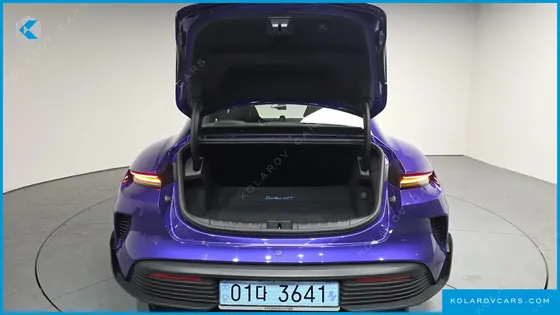 PORSCHE TAYCAN TURBO GT
