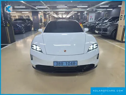 PORSCHE TAYCAN 4S