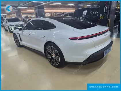 PORSCHE TAYCAN 4S