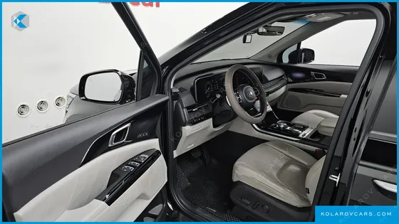 KIA CARNIVAL 9-SEATER SIGNATURE