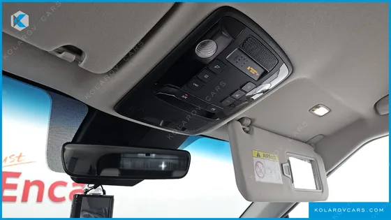 KIA CARNIVAL 9-SEATER SIGNATURE