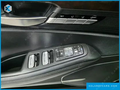 GENESIS EQ900 3.8 GDI AWD