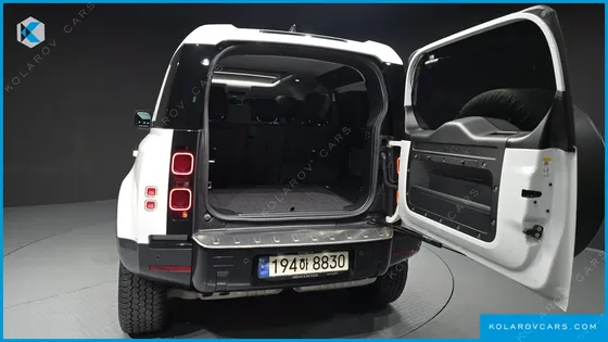 LAND ROVER DEFENDER 110 D250 SE