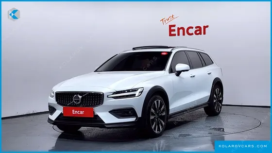 VOLVO V60 B5 ULTIMATE AWD