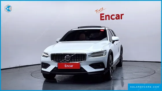 VOLVO V60 B5 ULTIMATE AWD