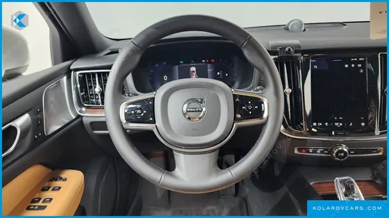 VOLVO V60 B5 ULTIMATE AWD