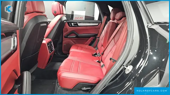 PORSCHE CAYENNE 3.0 PLATINUM EDITION