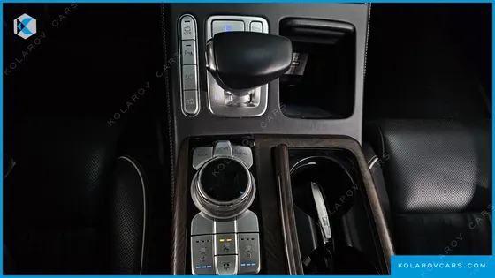 GENESIS G90 5.0 AWD