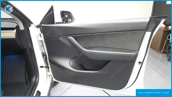 TESLA MODEL Y STANDARD RANGE RWD
